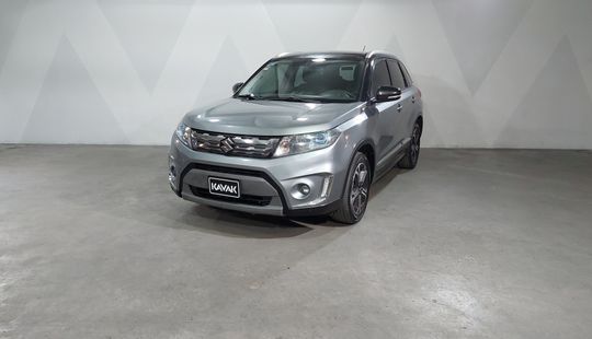 Suzuki • Vitara