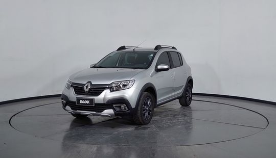 Renault • Sandero Stepway