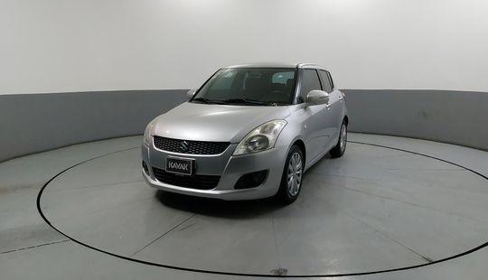 Suzuki • Swift