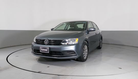 Volkswagen • Jetta