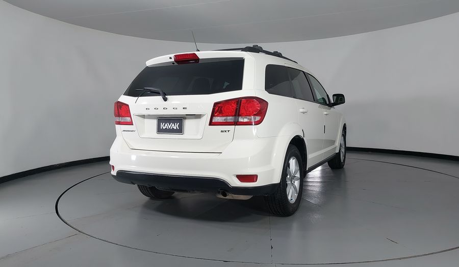 Dodge Journey 2.4 SXT PLUS 5 PASAJEROS Suv 2014