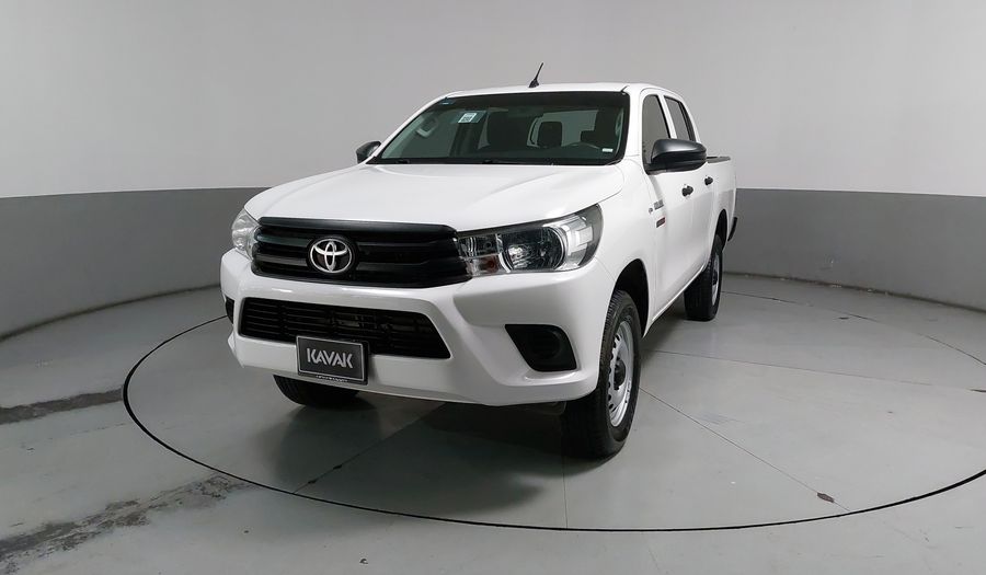 Toyota Hilux 2.8 DOBLE CABINA DCAB DIESEL 4WD Pickup 2020