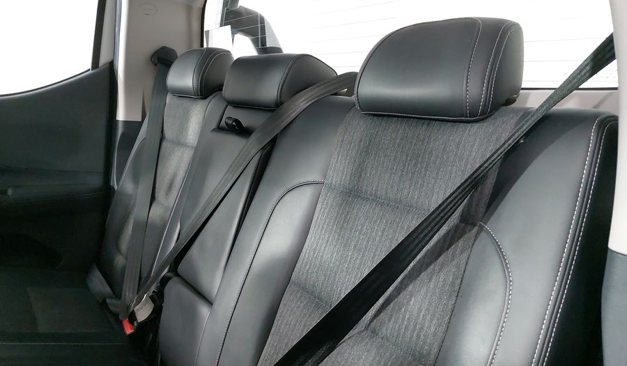 Peugeot Landtrek 2.4 ALLURE AUTO Pickup 2021
