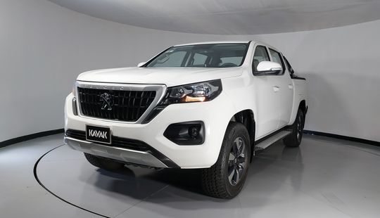 Peugeot • Landtrek
