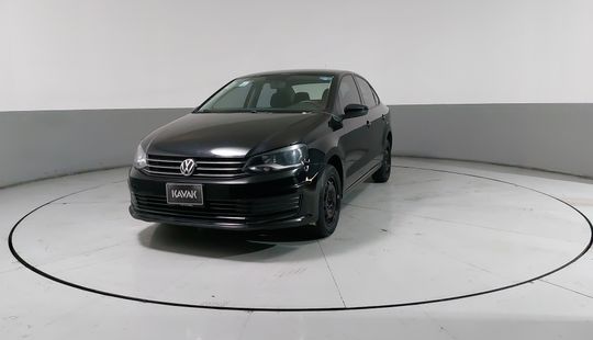 Volkswagen • Vento