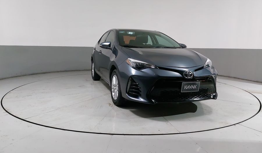 Toyota Corolla 1.8 SE MT Sedan 2017