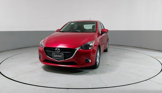 Mazda • Mazda 2