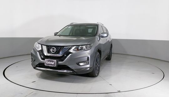 Nissan • X-Trail