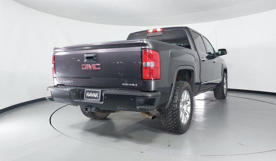 Gmc Sierra 6.2 DENALI E AT 4WD Pickup 2015