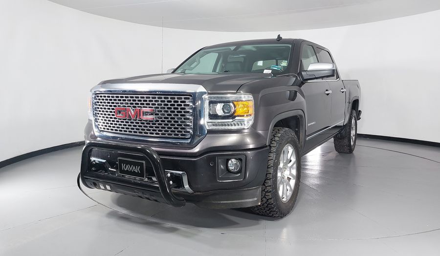 Gmc Sierra 6.2 DENALI E AT 4WD Pickup 2015