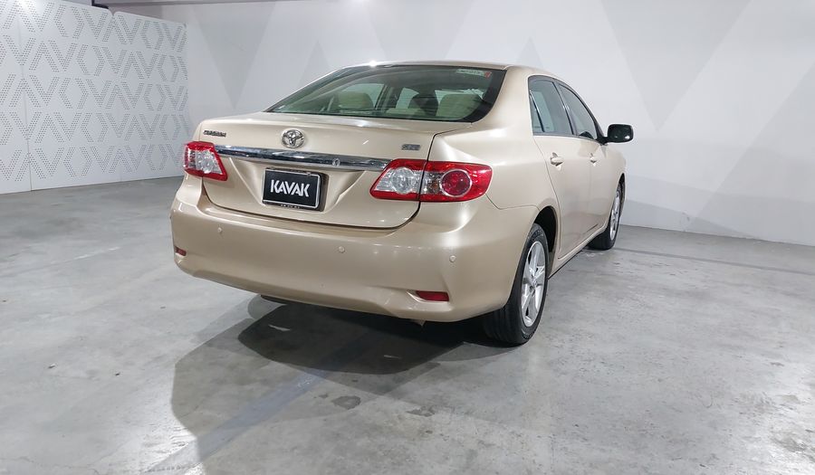 Toyota Corolla 1.8 XLE AT Sedan 2012