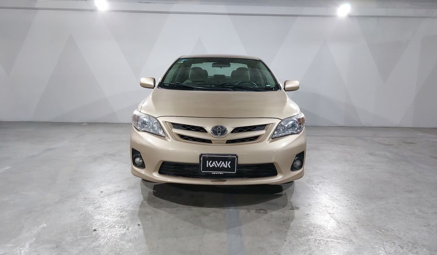 Toyota Corolla 1.8 XLE AT Sedan 2012