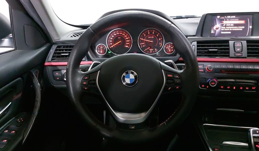 Bmw Serie 3 2.0 320IA SPORT LINE Sedan 2015