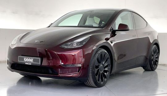 Tesla • Model Y