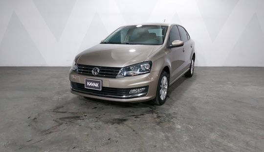 Volkswagen • Vento