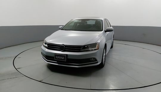 Volkswagen • Jetta