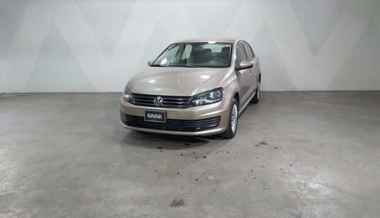 Volkswagen • Vento