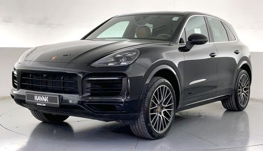 Porsche Cayenne S-2019