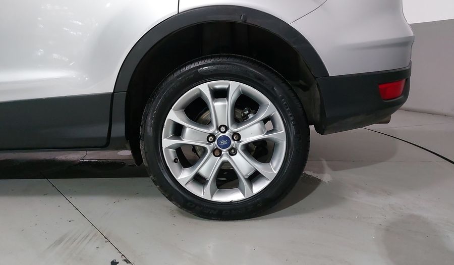 Ford Escape 2.5 TITANIUM I4 AT Suv 2015