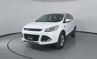 Ford • Escape