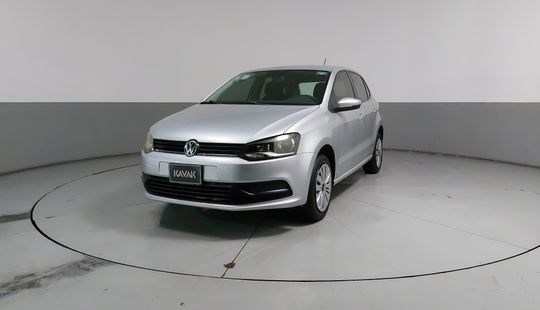 Volkswagen • Polo