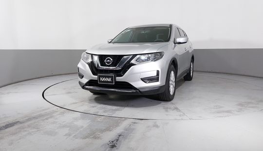 Nissan • X-Trail