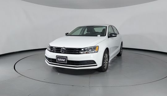 Volkswagen • Jetta