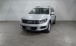 Volkswagen • Tiguan