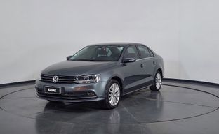 Volkswagen • Vento