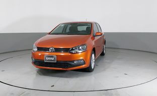 Volkswagen • Polo