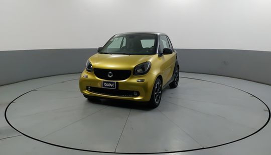 Autos Smart Fortwo Hatchback 4x2 Seminuevos en México | Kavak