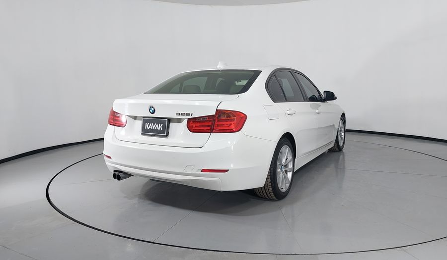 Bmw Serie 3 2.0 328IA Sedan 2014