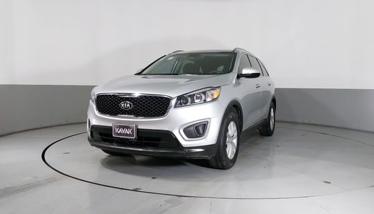 Kia • Sorento