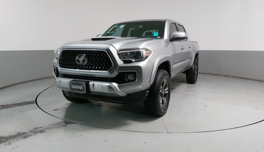 Toyota • Tacoma