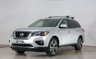 Nissan • Pathfinder