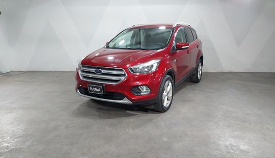 Ford • Escape