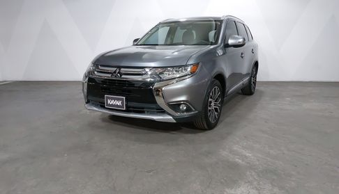 Mitsubishi Outlander 2.4 SE Suv 2017