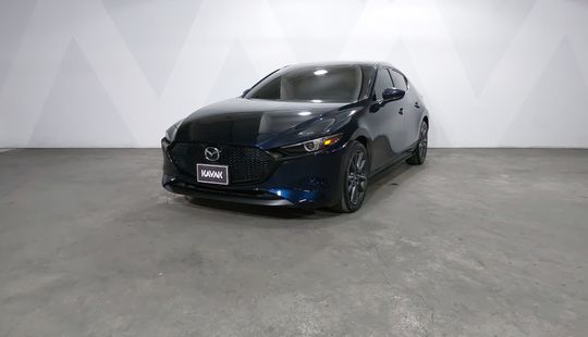 Mazda • Mazda 3