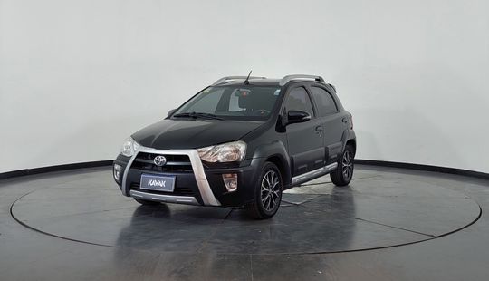 Toyota • Etios