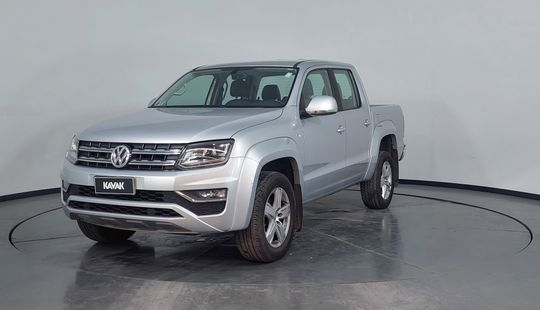 Volkswagen • Amarok