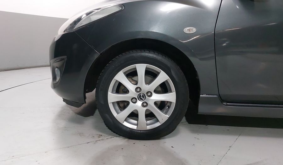 Mazda 2 1.5 TOURING TA Hatchback 2014