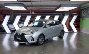 Toyota • Yaris