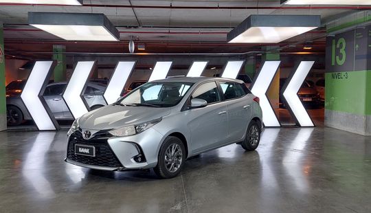 Toyota • Yaris