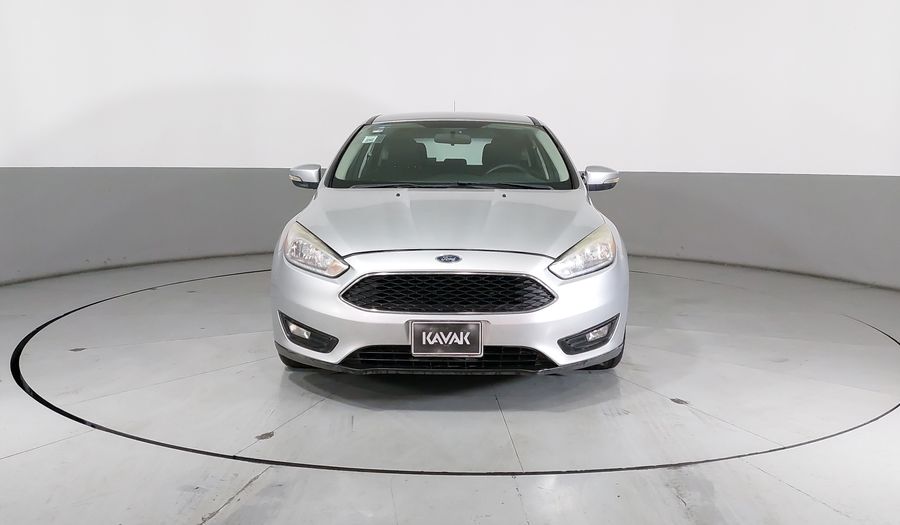 Ford Focus 2.0 SE AT Hatchback 2015