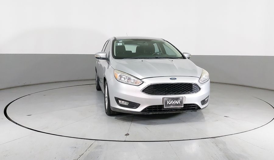 Ford Focus 2.0 SE AT Hatchback 2015