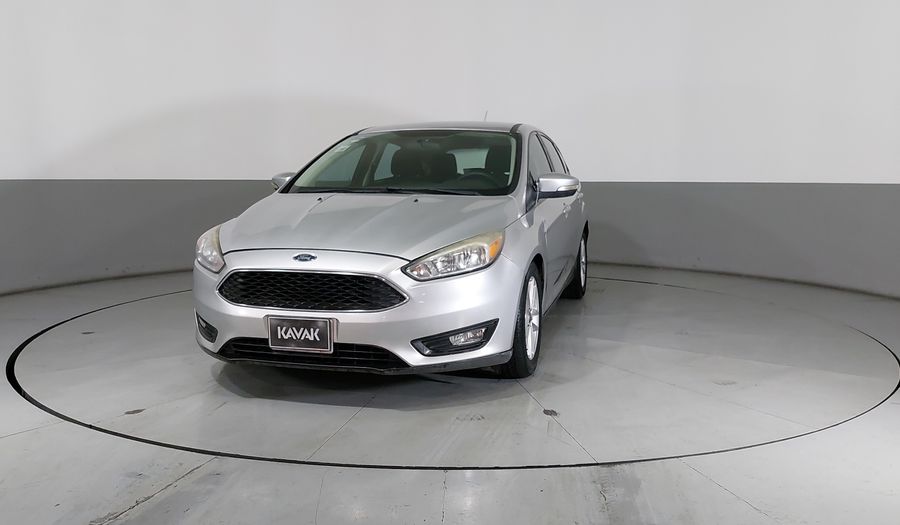 Ford Focus 2.0 SE AT Hatchback 2015