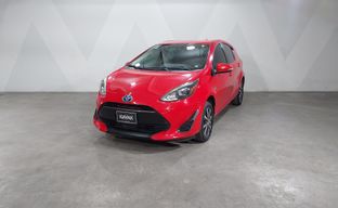 Toyota • Prius C