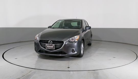 Mazda • Mazda 2