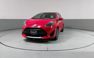 Toyota • Prius C