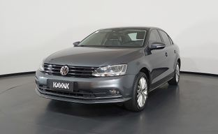 Volkswagen • Jetta